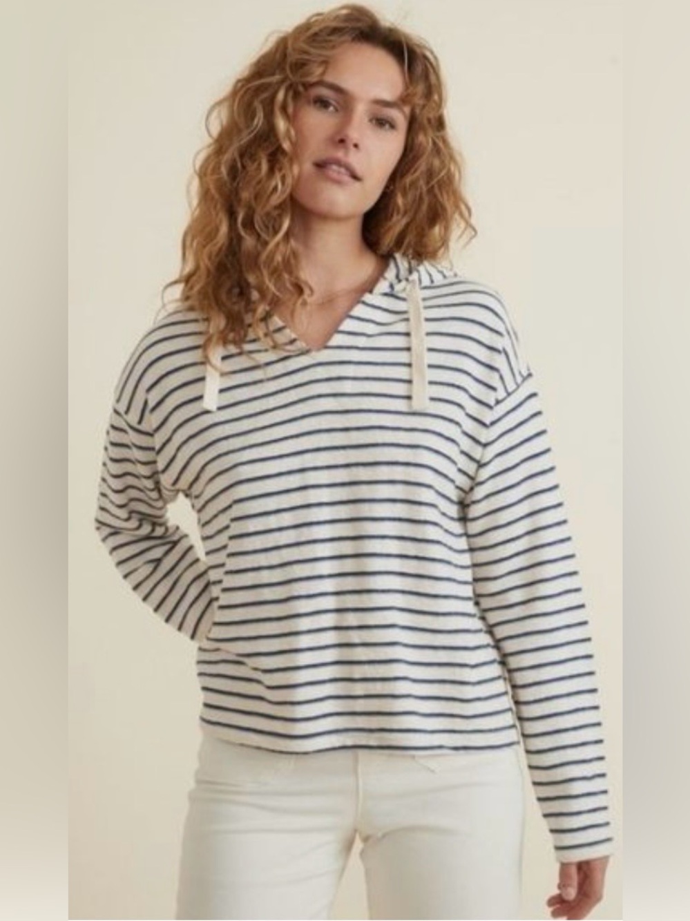 MARINE LAYER Playa Beach Pullover
Hoodie Size M/L Navy Cream Stripe